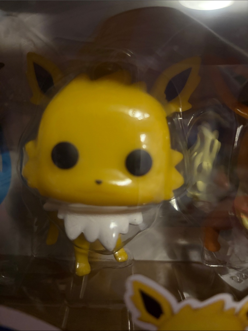 Funko Jolteon Vinyl Figure - Yellow with White Collar